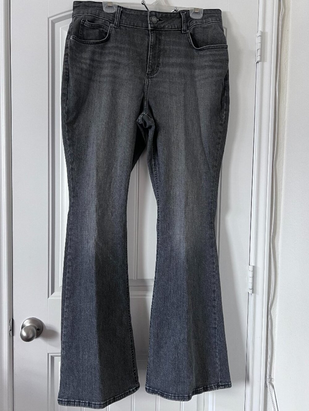 Lee Legendary High Rise Flare Jeans Gray Distressed Wash Stretch‎ 18W Long BOHO
